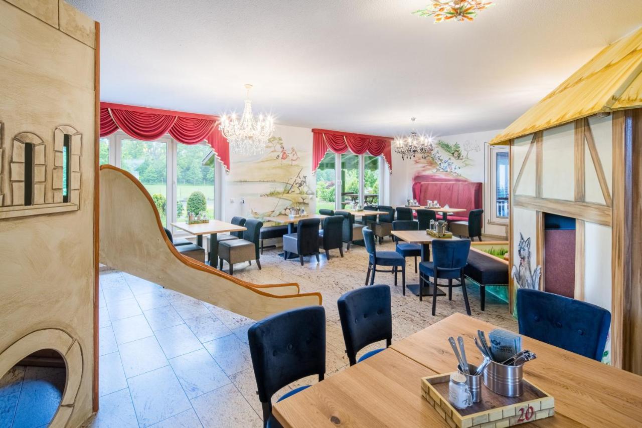 Hotel Hofgut Tiergarten Aulendorf Kültér fotó