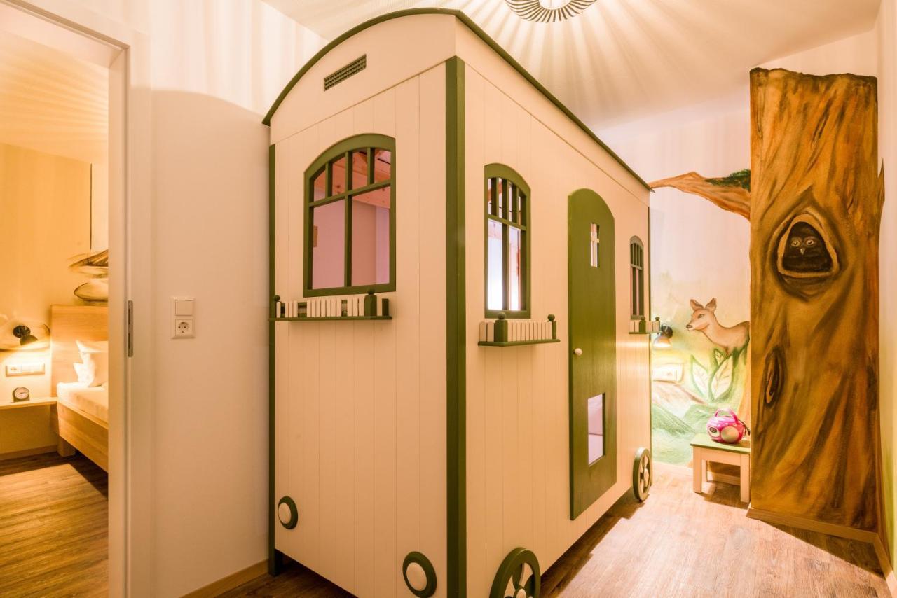 Hotel Hofgut Tiergarten Aulendorf Kültér fotó