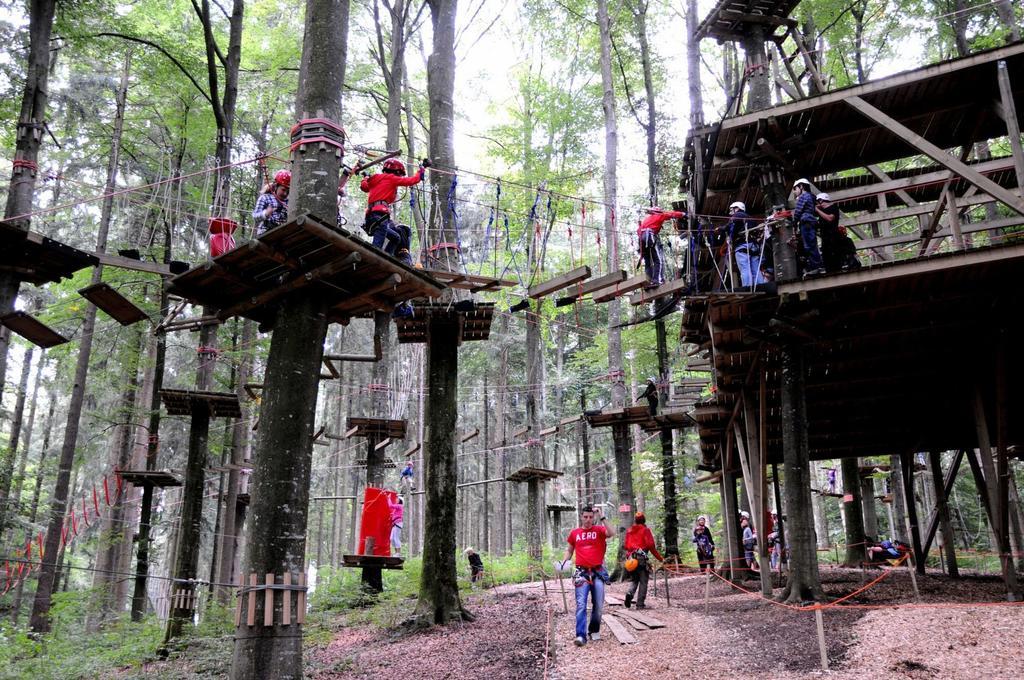 Hotel Hofgut Tiergarten Aulendorf Kültér fotó